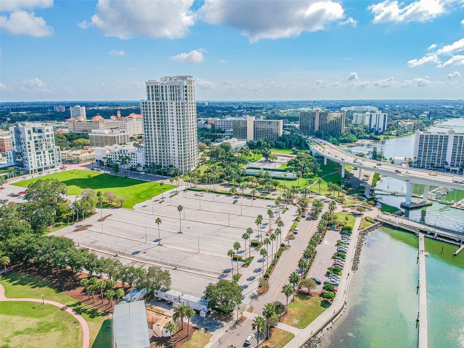 570 CASLER AVE, CLEARWATER, FL — photo 90