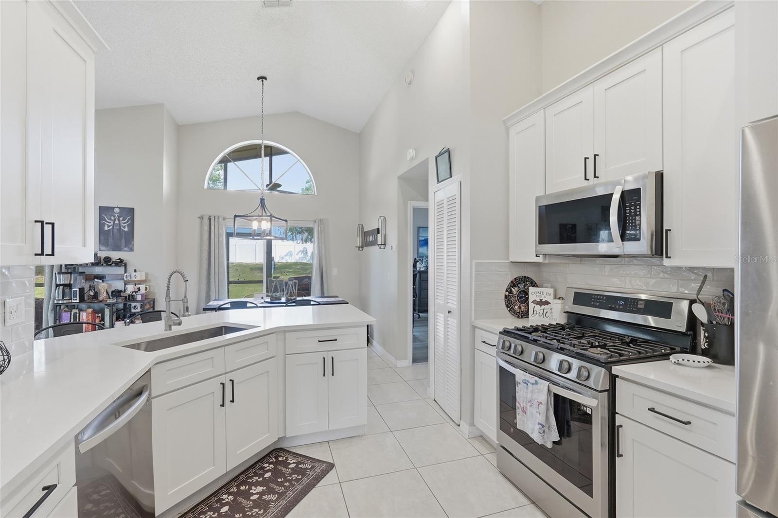 14715 GREATER PINES BLVD, CLERMONT, FL — photo 22