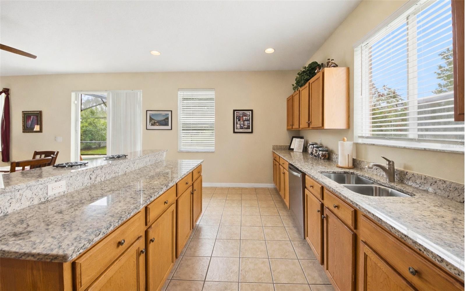 111 ALDRIDGE LN, DAVENPORT, FL — photo 13