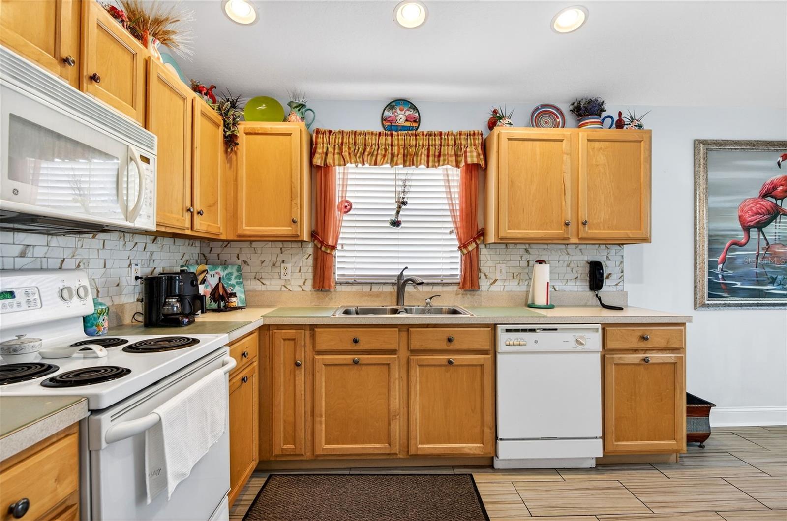 5340 BRADDOCK DR, ZEPHYRHILLS, FL — photo 19