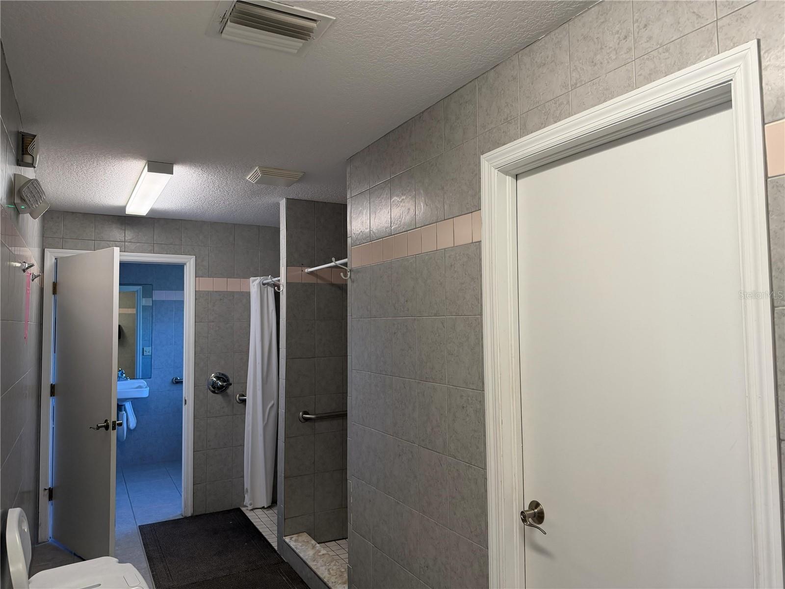 20300 LEONARD RD #78, LUTZ, FL — photo 43