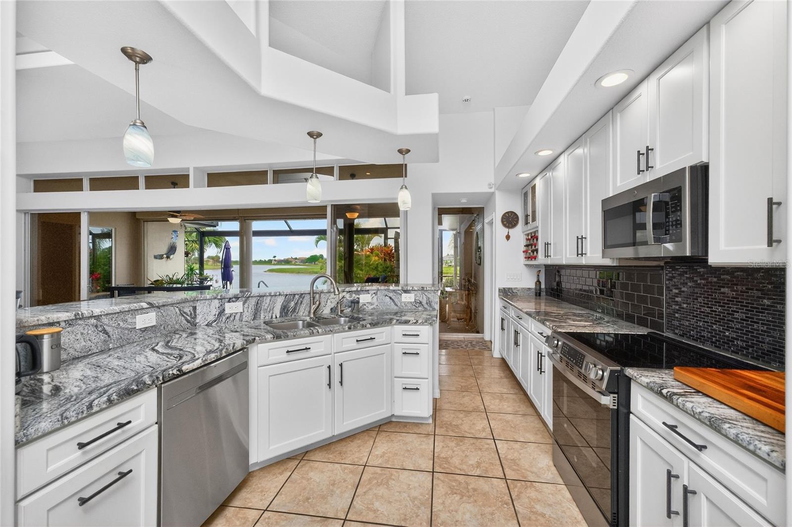 16237 CAPE HORN BLVD, PUNTA GORDA, FL — photo 17
