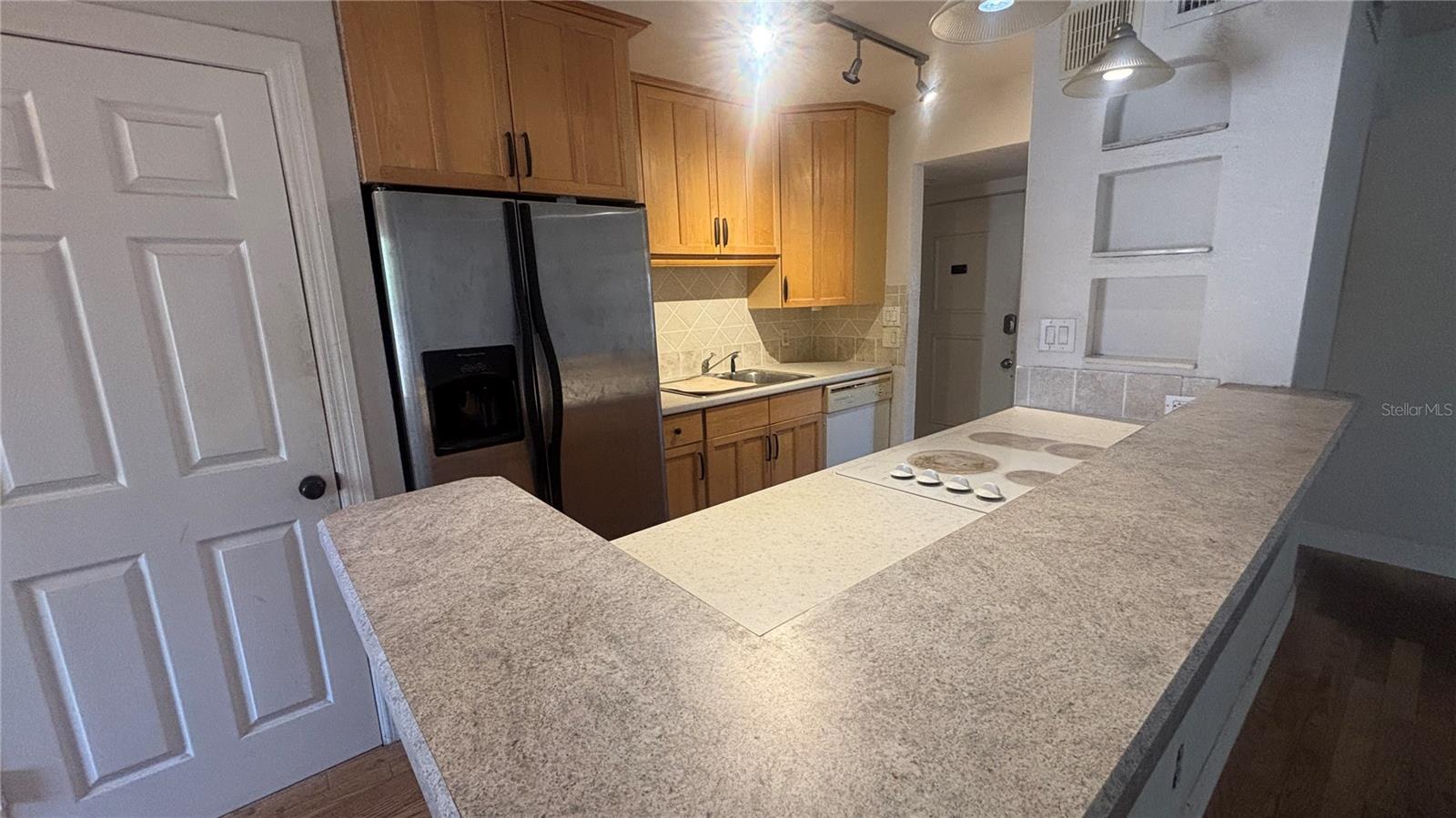 7524 NEEDLE LEAF PL #32, TAMPA, FL — photo 4