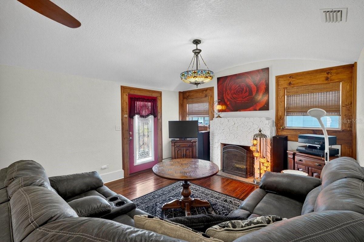 112 S OLEANDER AVE, DAYTONA BEACH, FL — photo 29