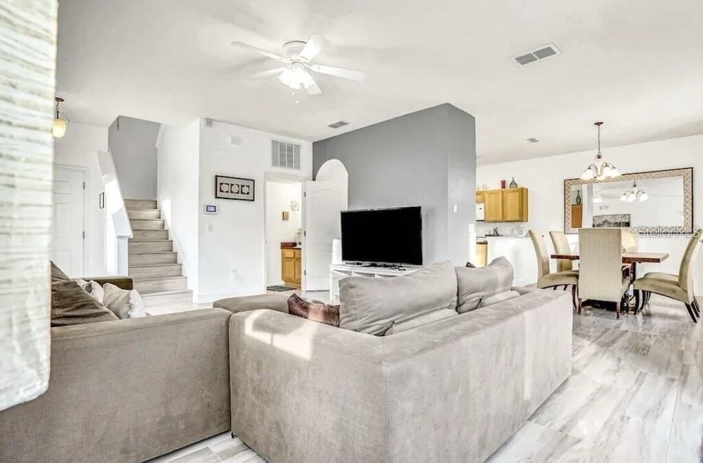 540 SANDY RIDGE DR, DAVENPORT, FL — photo 2