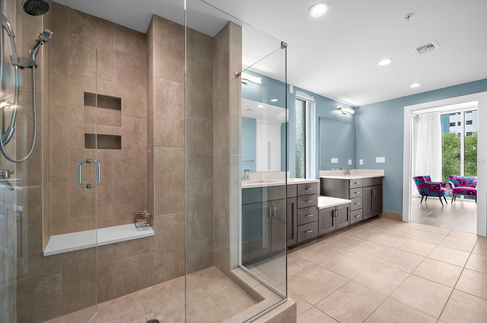 176 4TH AVE NE #201, ST PETERSBURG, FL — photo 7