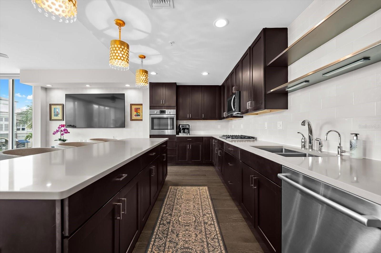 176 4TH AVE NE #201, ST PETERSBURG, FL — photo 34