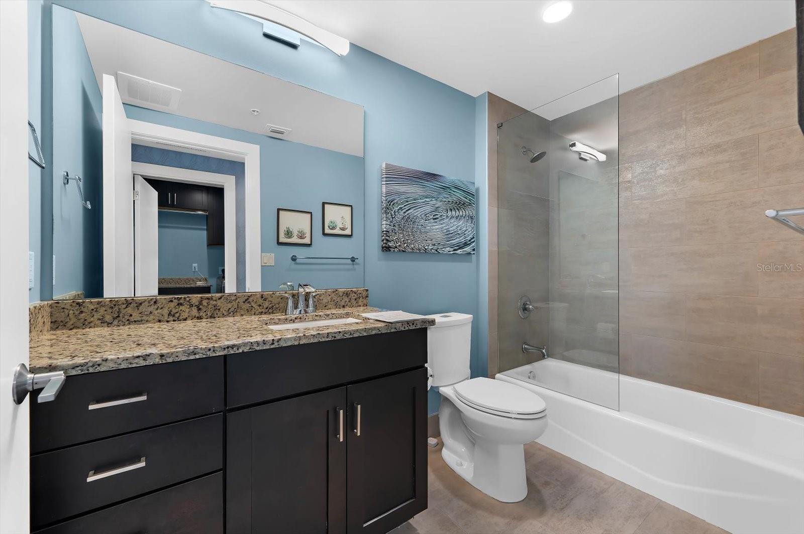 176 4TH AVE NE #201, ST PETERSBURG, FL — photo 39