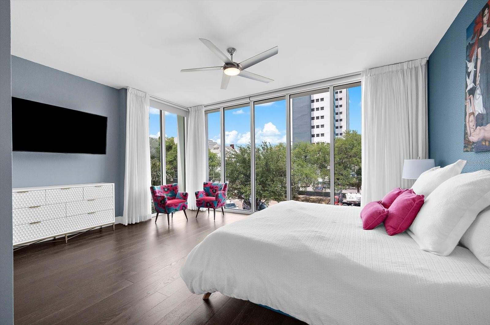 176 4TH AVE NE #201, ST PETERSBURG, FL — photo 44