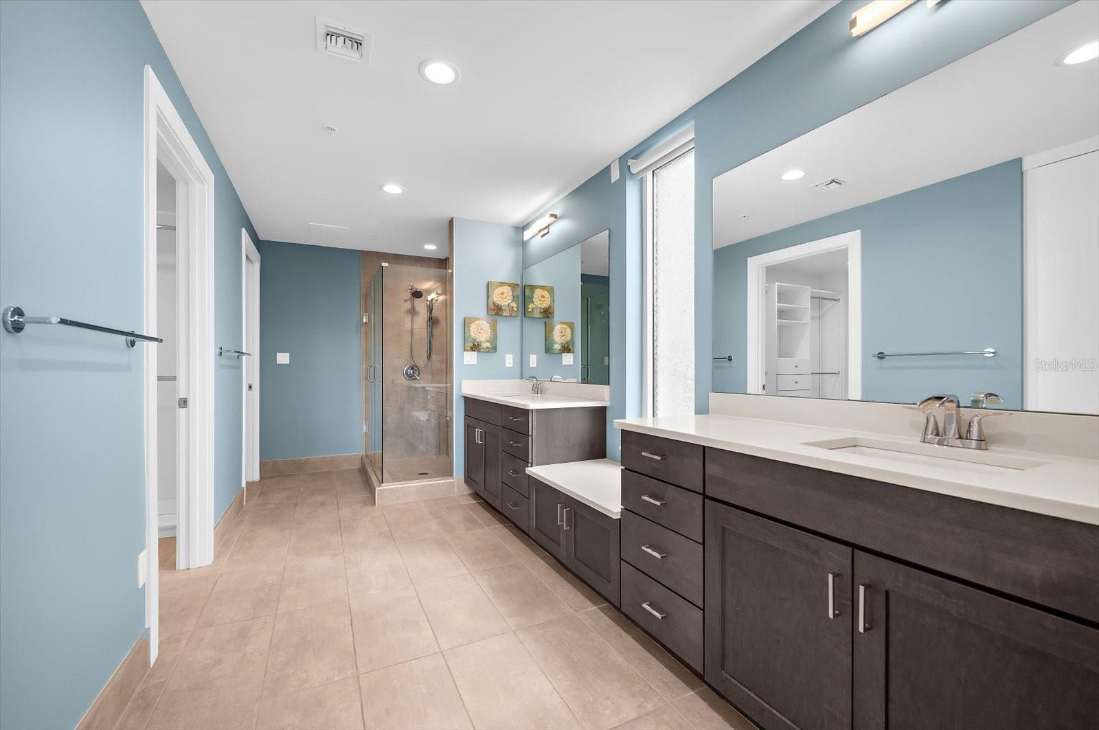 176 4TH AVE NE #201, ST PETERSBURG, FL — photo 49