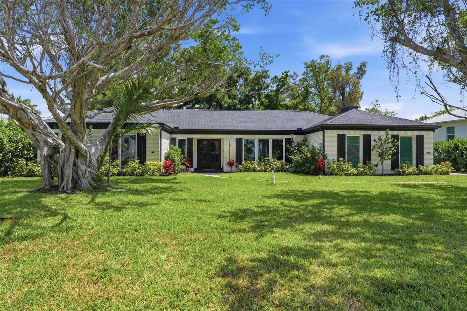3931 W RIVERSIDE DR, FORT MYERS, FL — photo 8