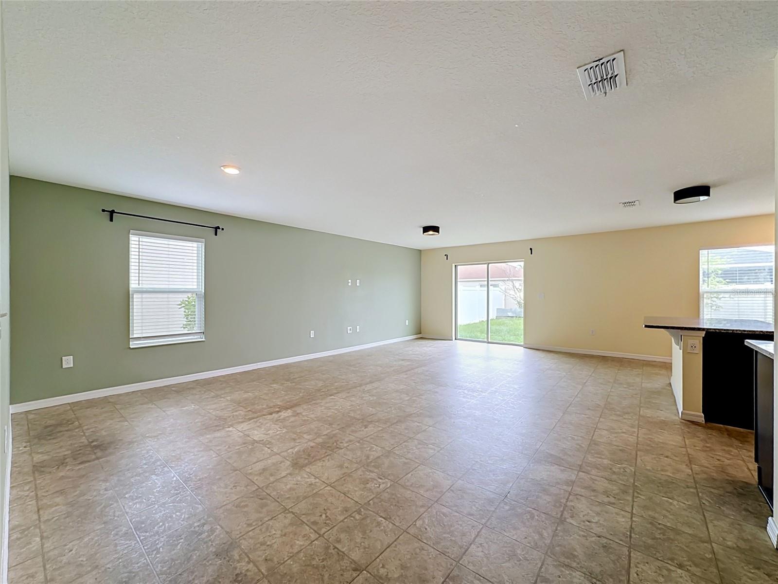 10624 MASSIMO DR, WIMAUMA, FL — photo 3