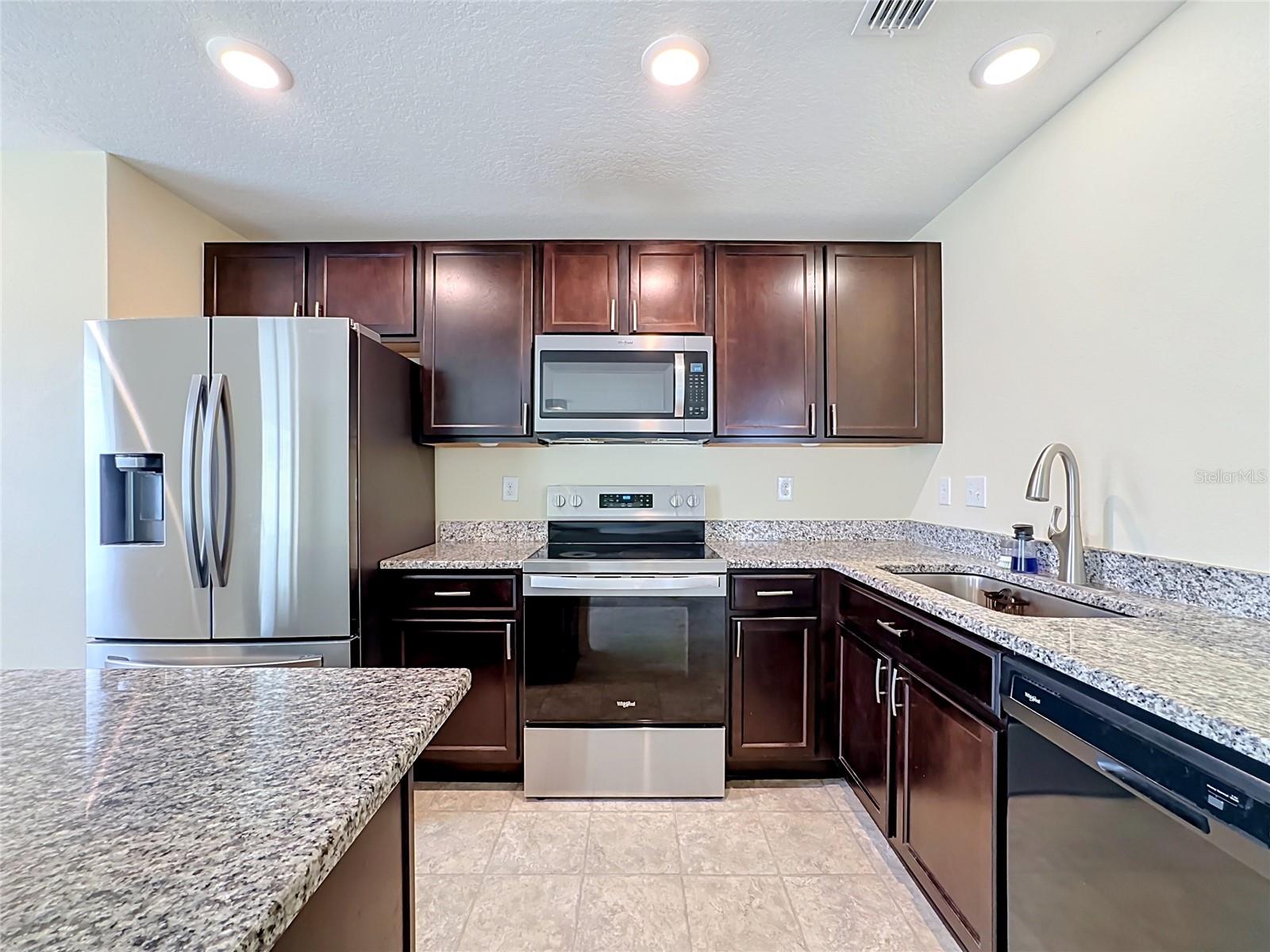 10624 MASSIMO DR, WIMAUMA, FL — photo 9