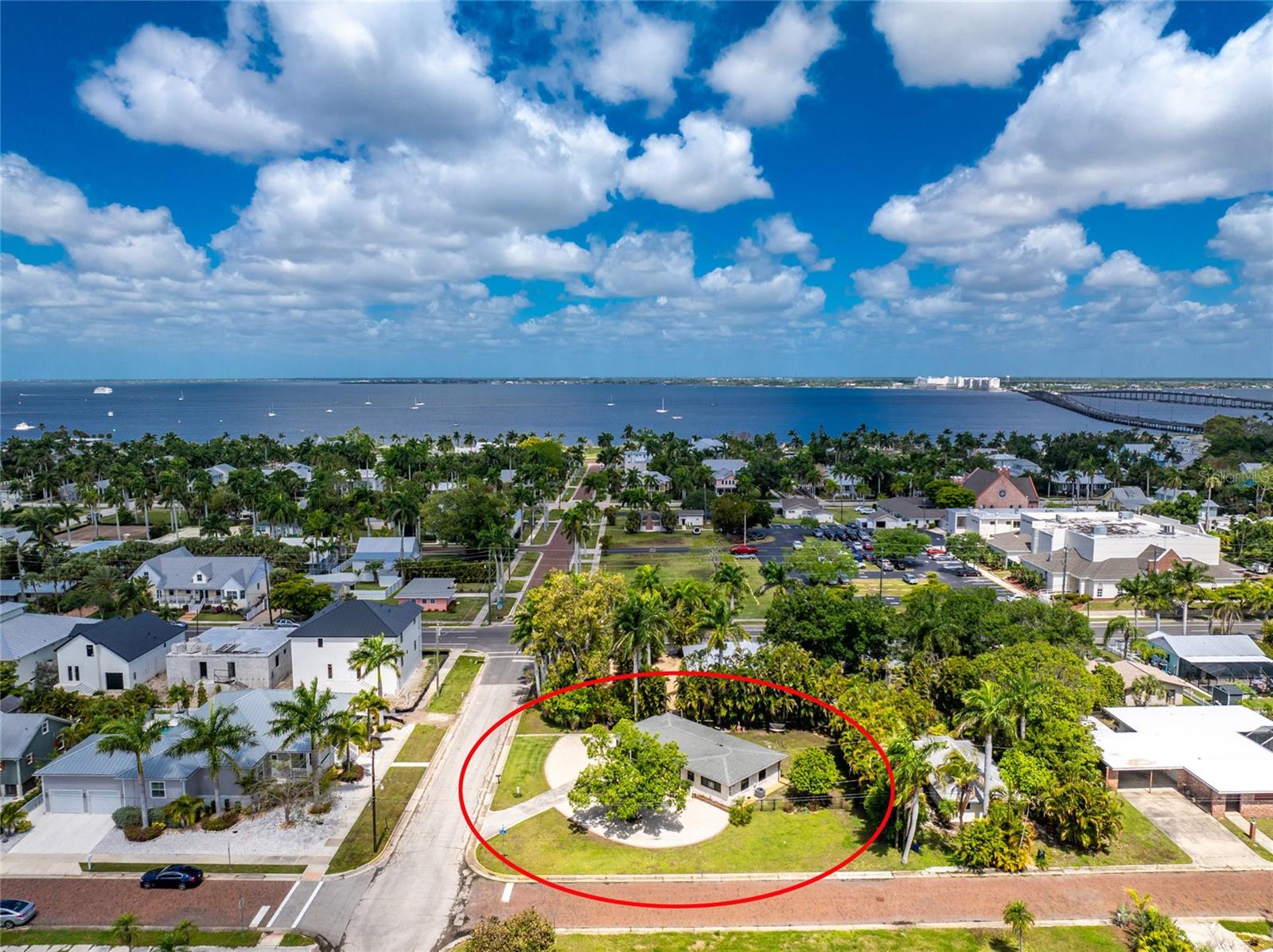 312 MCGREGOR ST, PUNTA GORDA, FL — photo 2