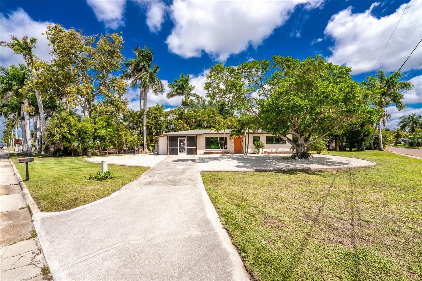 312 MCGREGOR ST, PUNTA GORDA, FL — photo 3