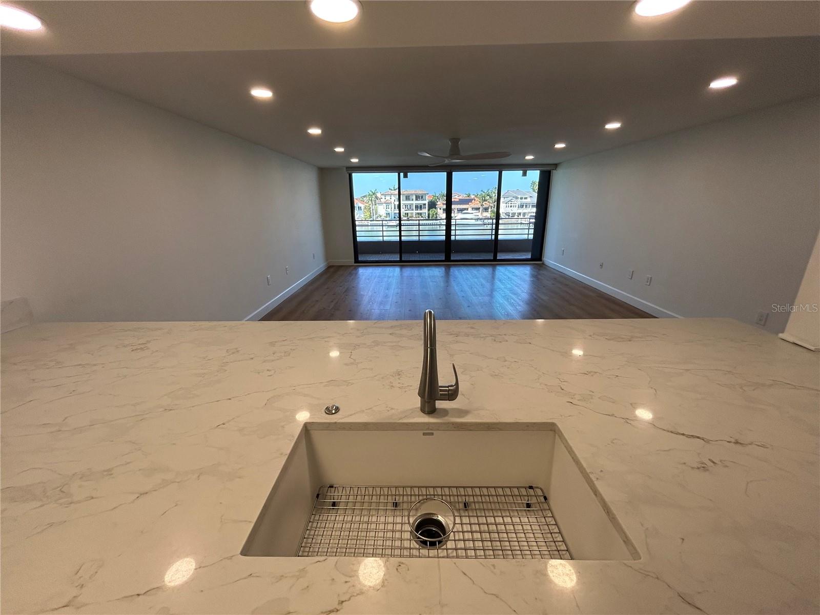 6260 KIPPS COLONY CT #203, GULFPORT, FL — photo 11