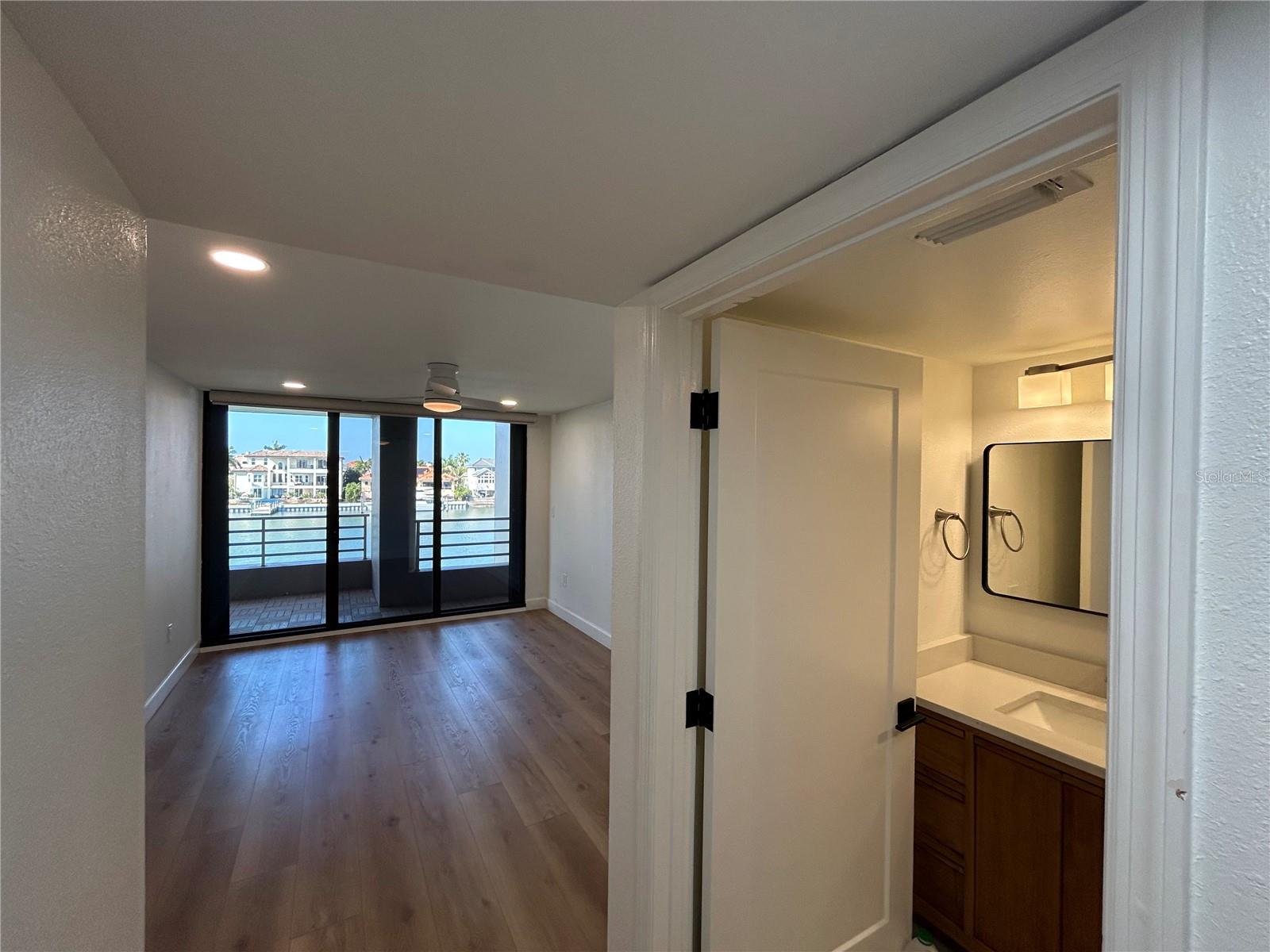 6260 KIPPS COLONY CT #203, GULFPORT, FL — photo 16