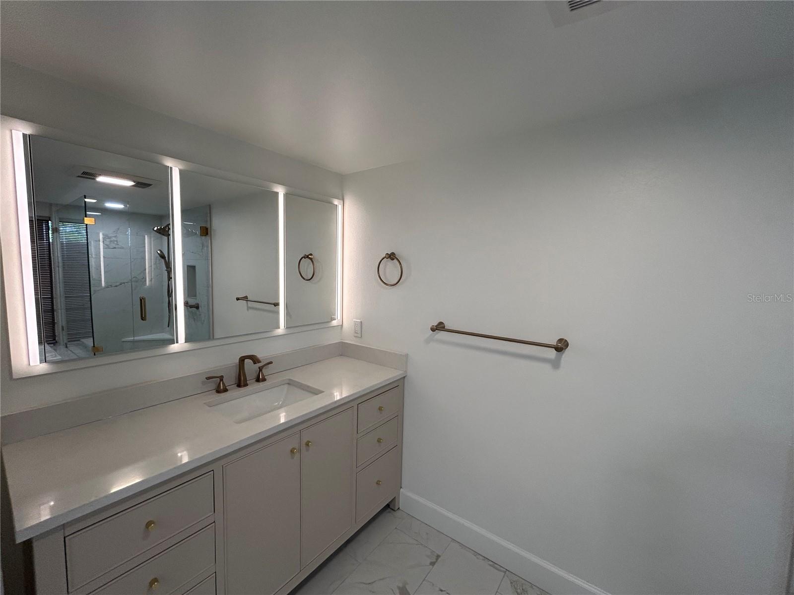 6260 KIPPS COLONY CT #203, GULFPORT, FL — photo 36