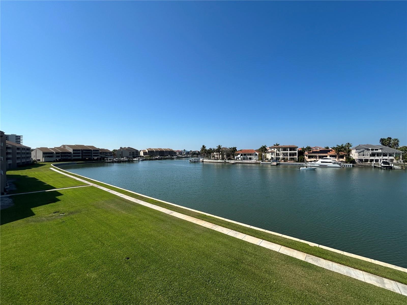 6260 KIPPS COLONY CT #203, GULFPORT, FL — photo 42