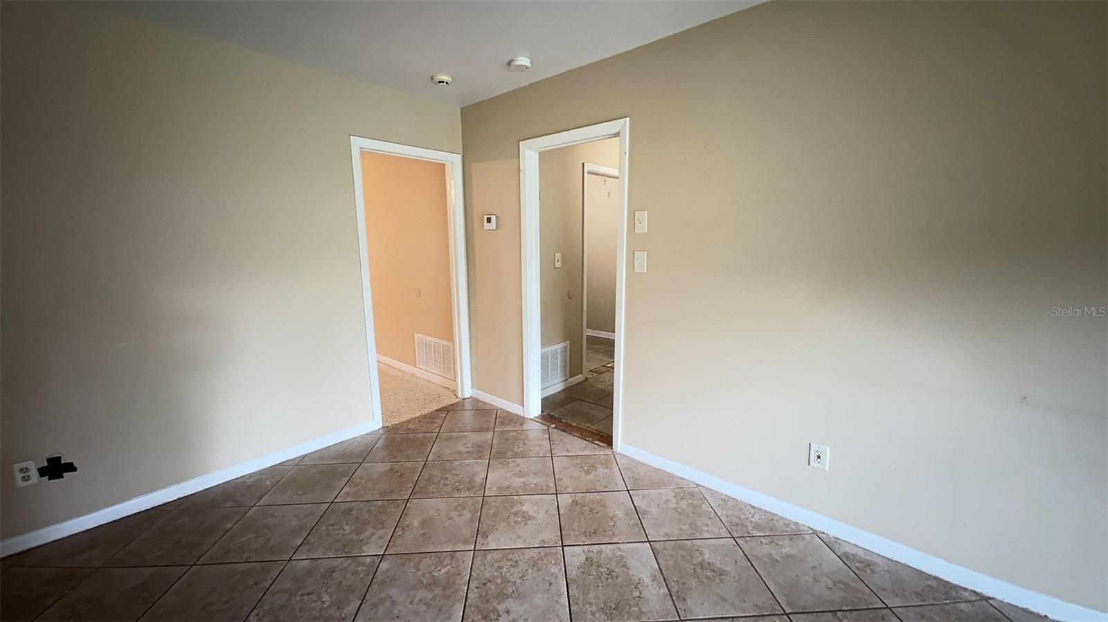 3330 NW 27TH AVE, GAINESVILLE, FL — photo 9