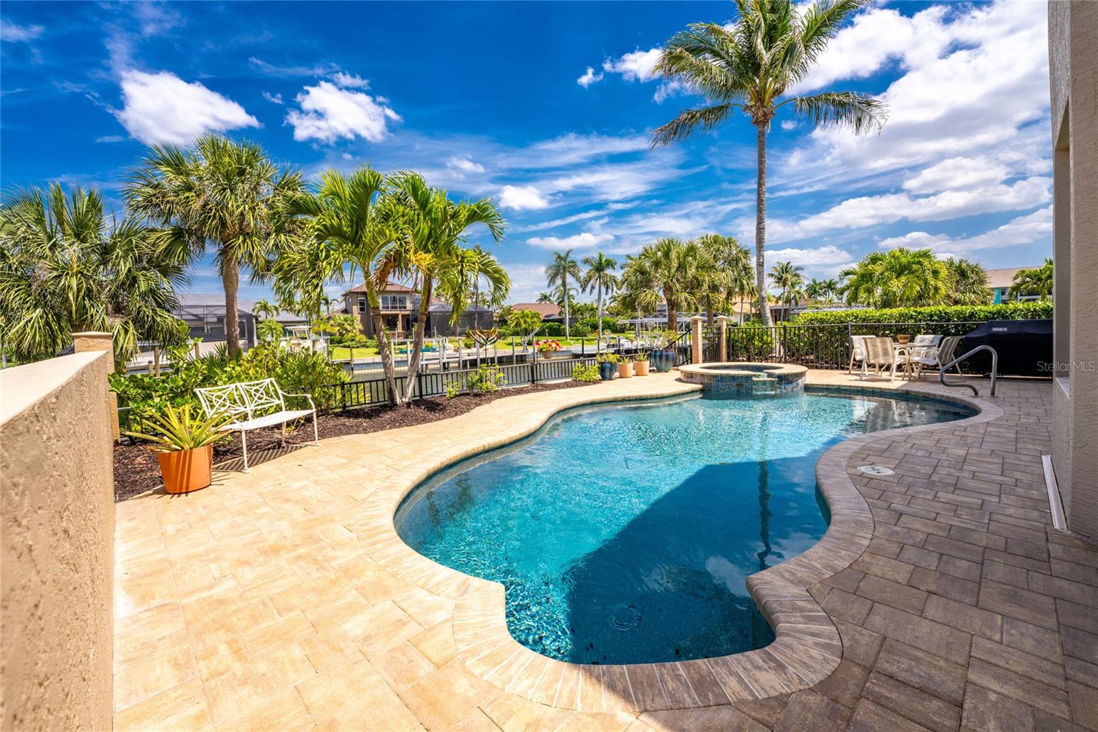 3337 SUNSET KEY CIR, PUNTA GORDA, FL — photo 5