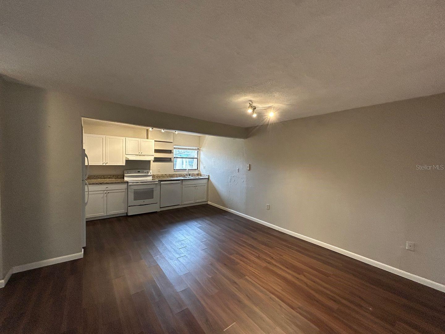 2811 SW ARCHER RD #C-18, GAINESVILLE, FL — photo 3