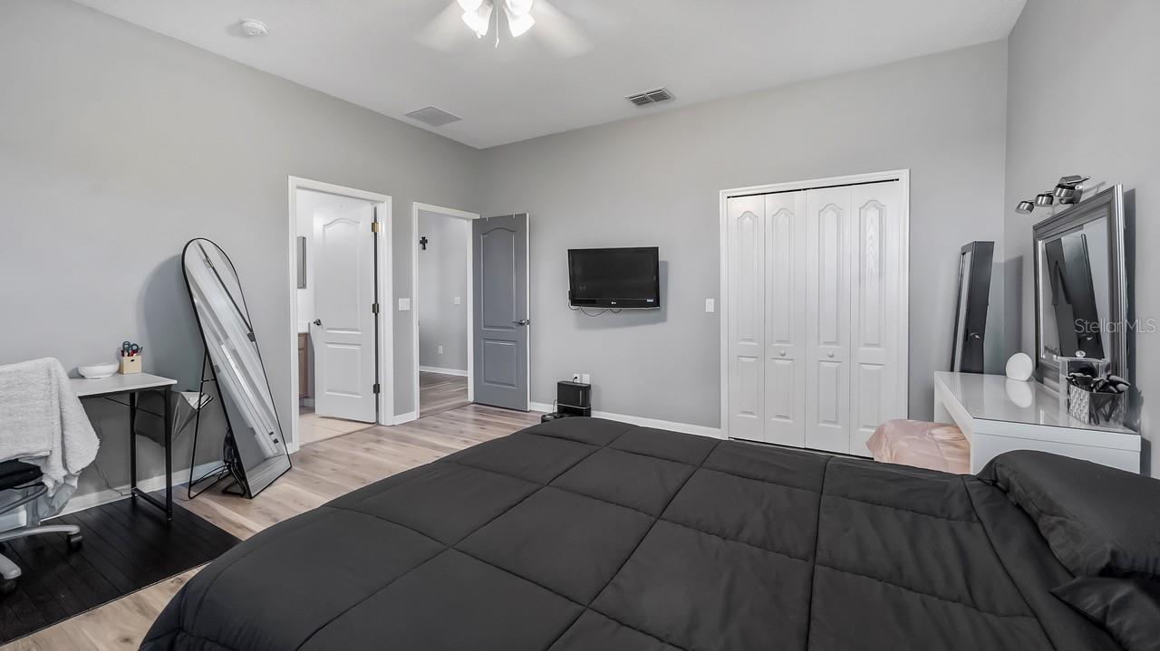 7351 SPRING MOUNTAIN LN, YALAHA, FL — photo 59