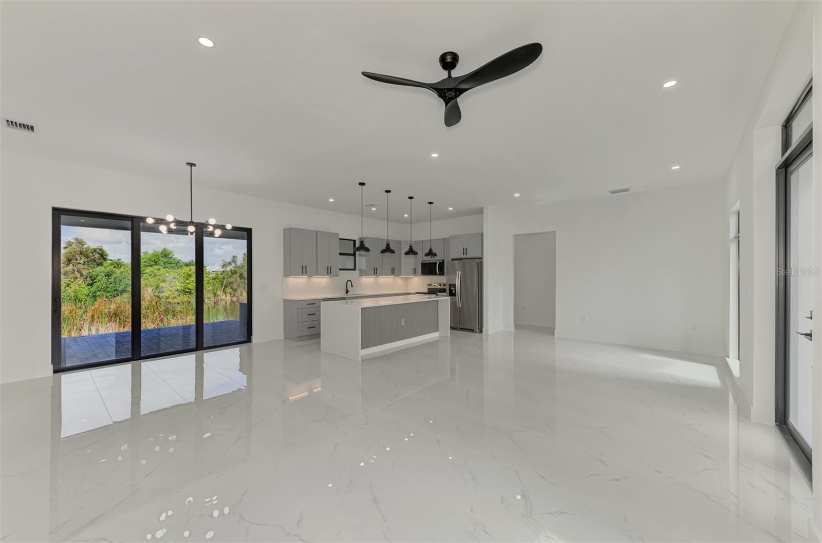 9468 ATTICA CIR, PORT CHARLOTTE, FL — photo 14