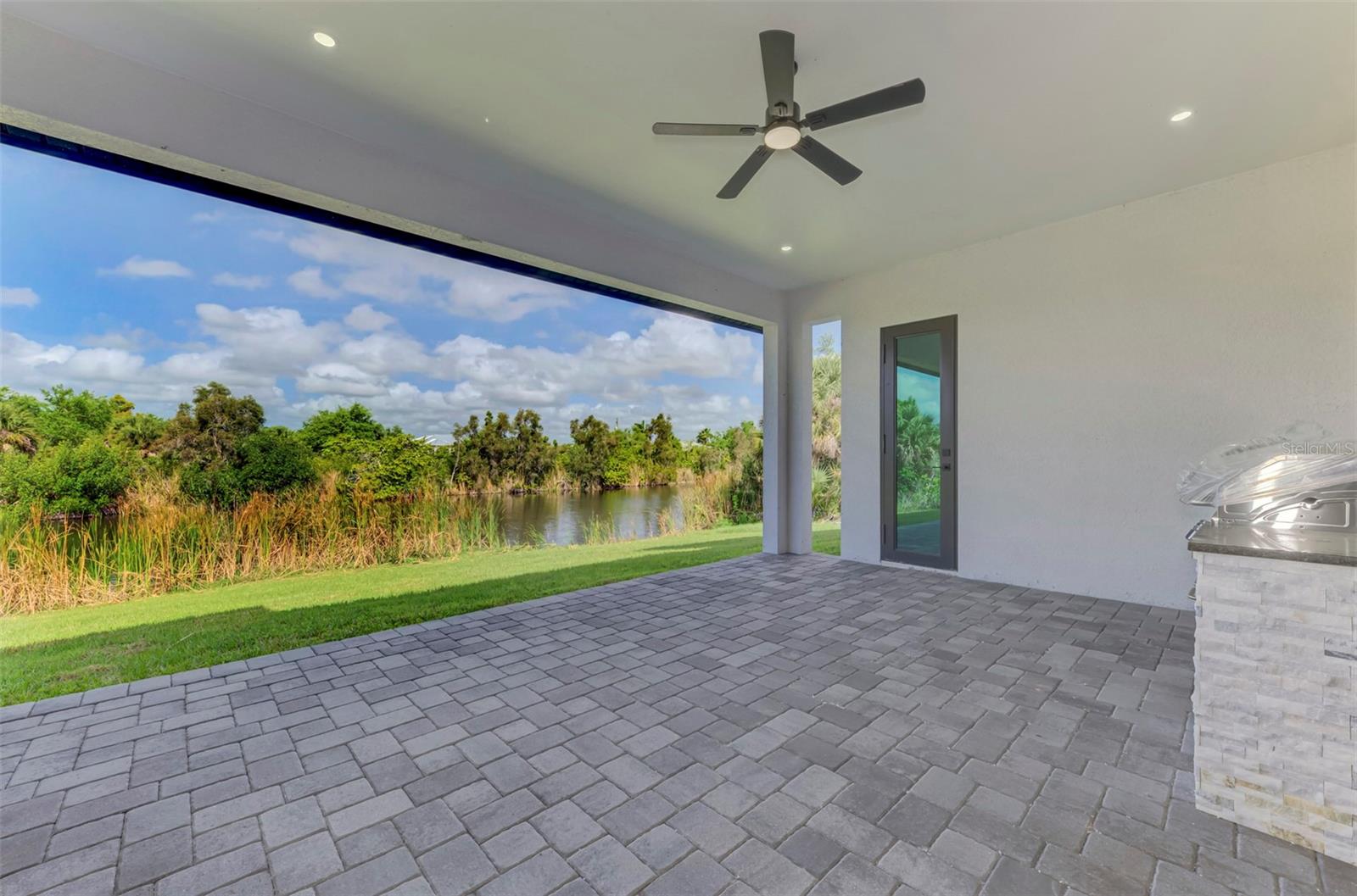 9468 ATTICA CIR, PORT CHARLOTTE, FL — photo 53