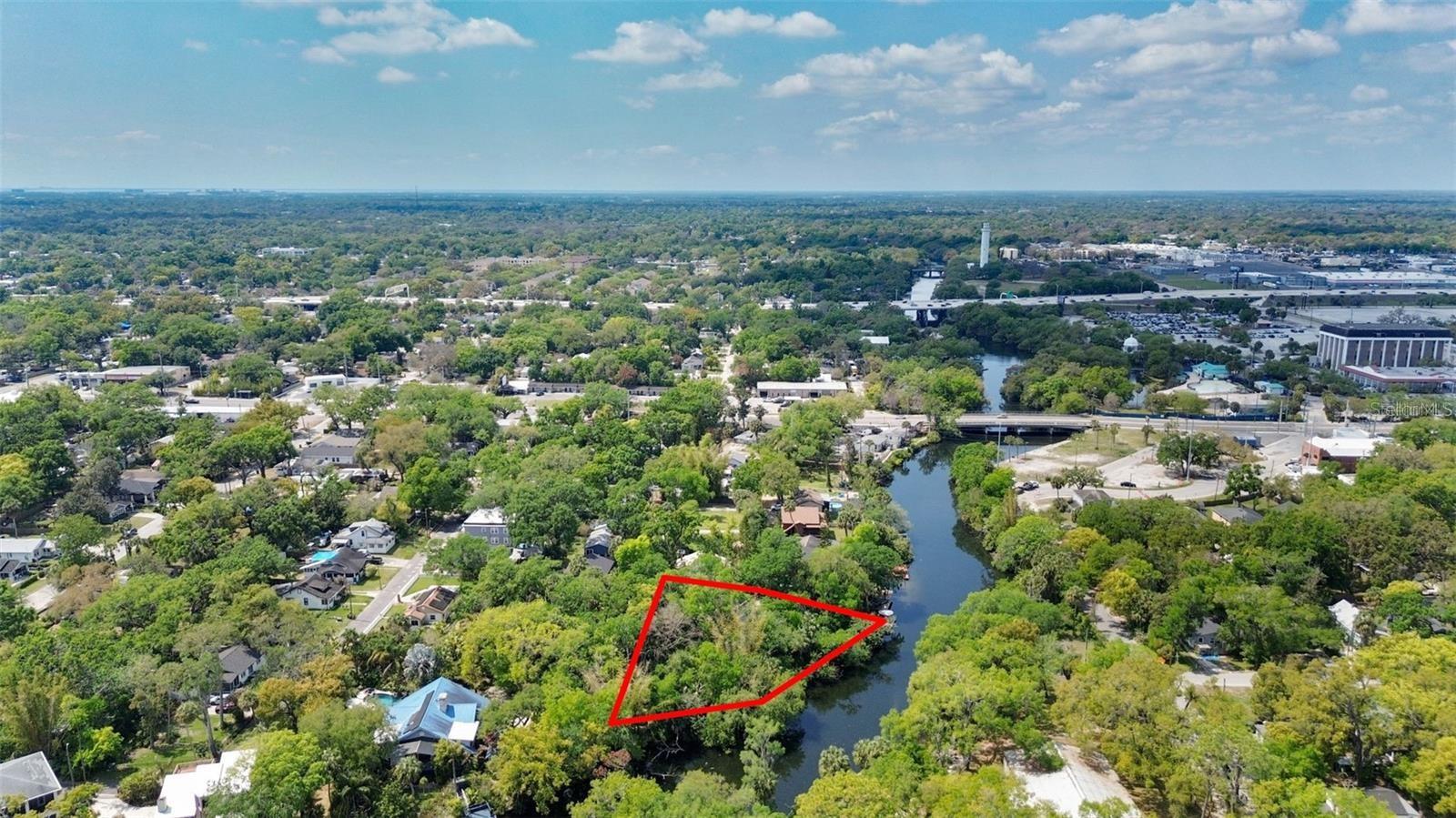 57 HAMILTON HEATH DR, TAMPA, FL — photo 4