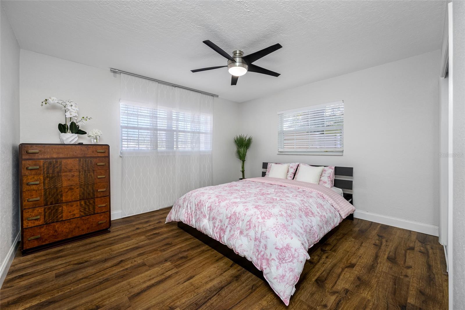 2212 NE COACHMAN RD, CLEARWATER, FL — photo 39