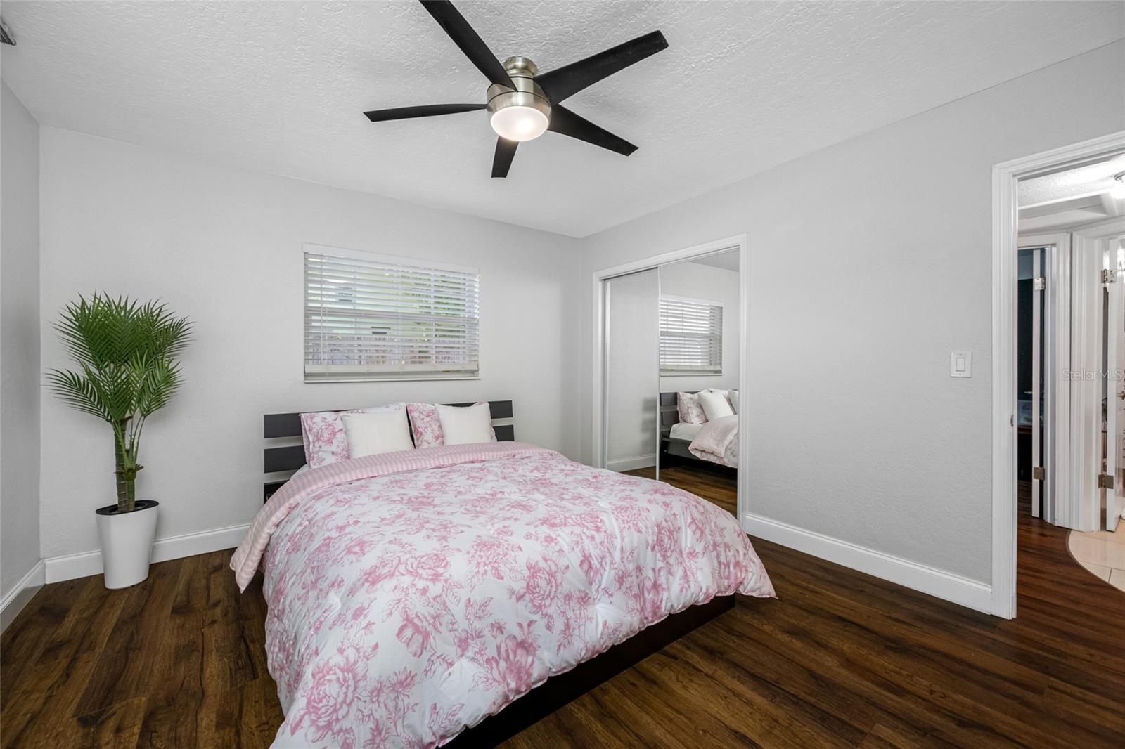 2212 NE COACHMAN RD, CLEARWATER, FL — photo 41