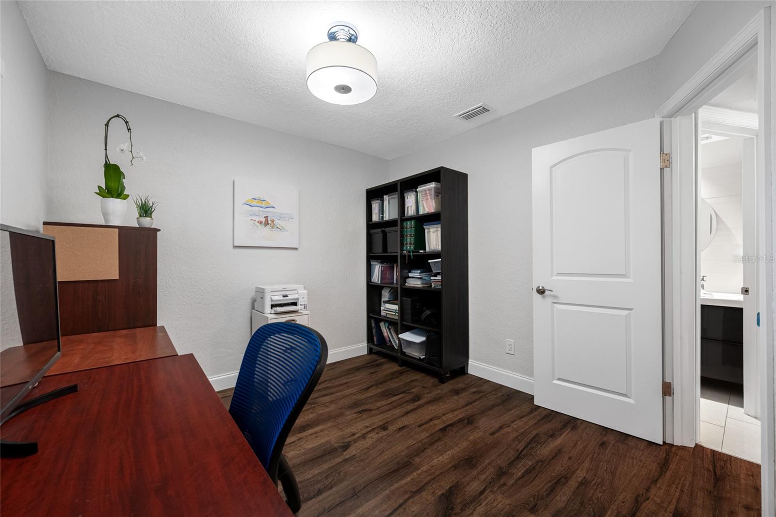 2212 NE COACHMAN RD, CLEARWATER, FL — photo 48