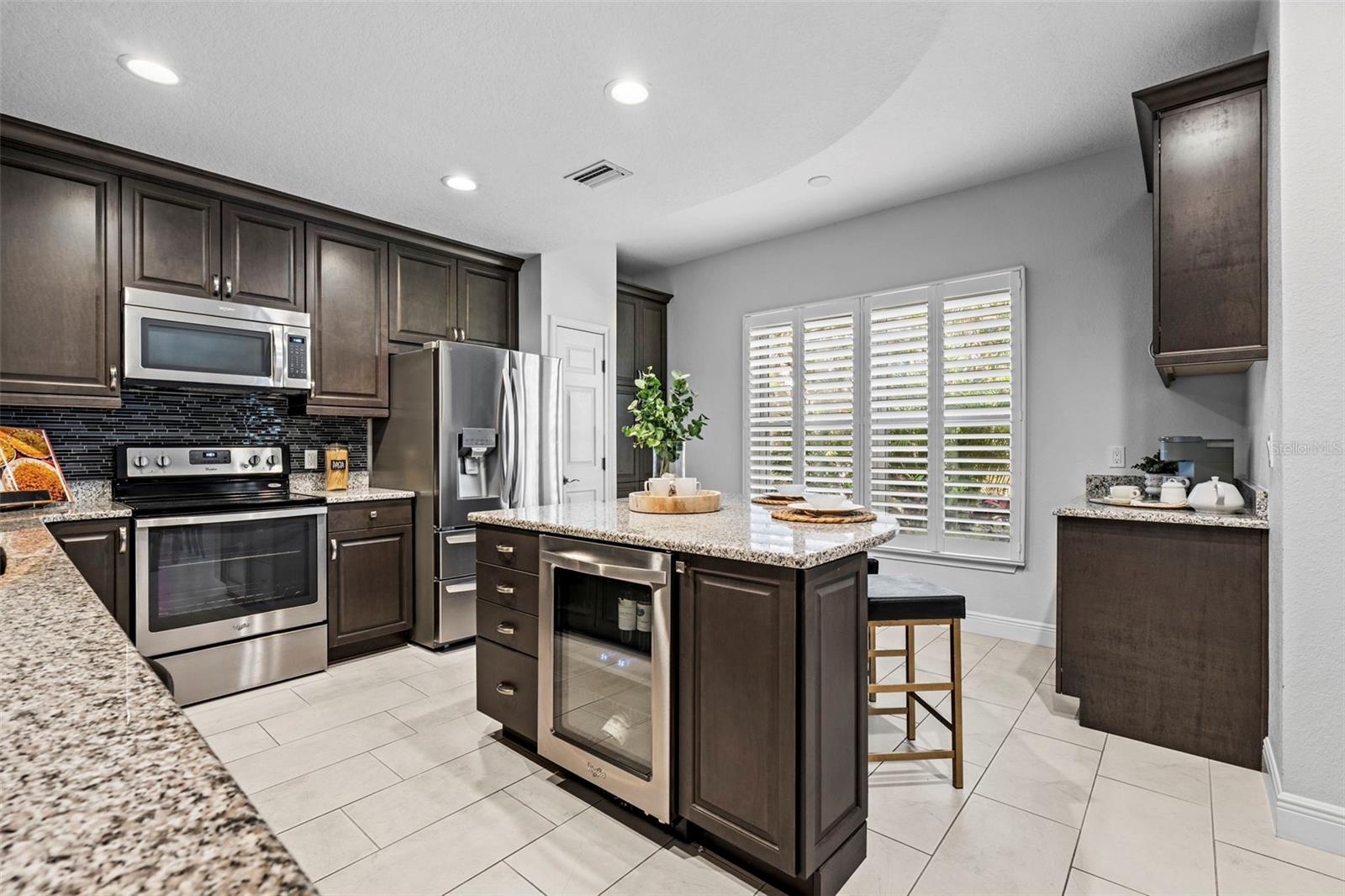771 DATE PALM LN, ST PETERSBURG, FL — photo 10