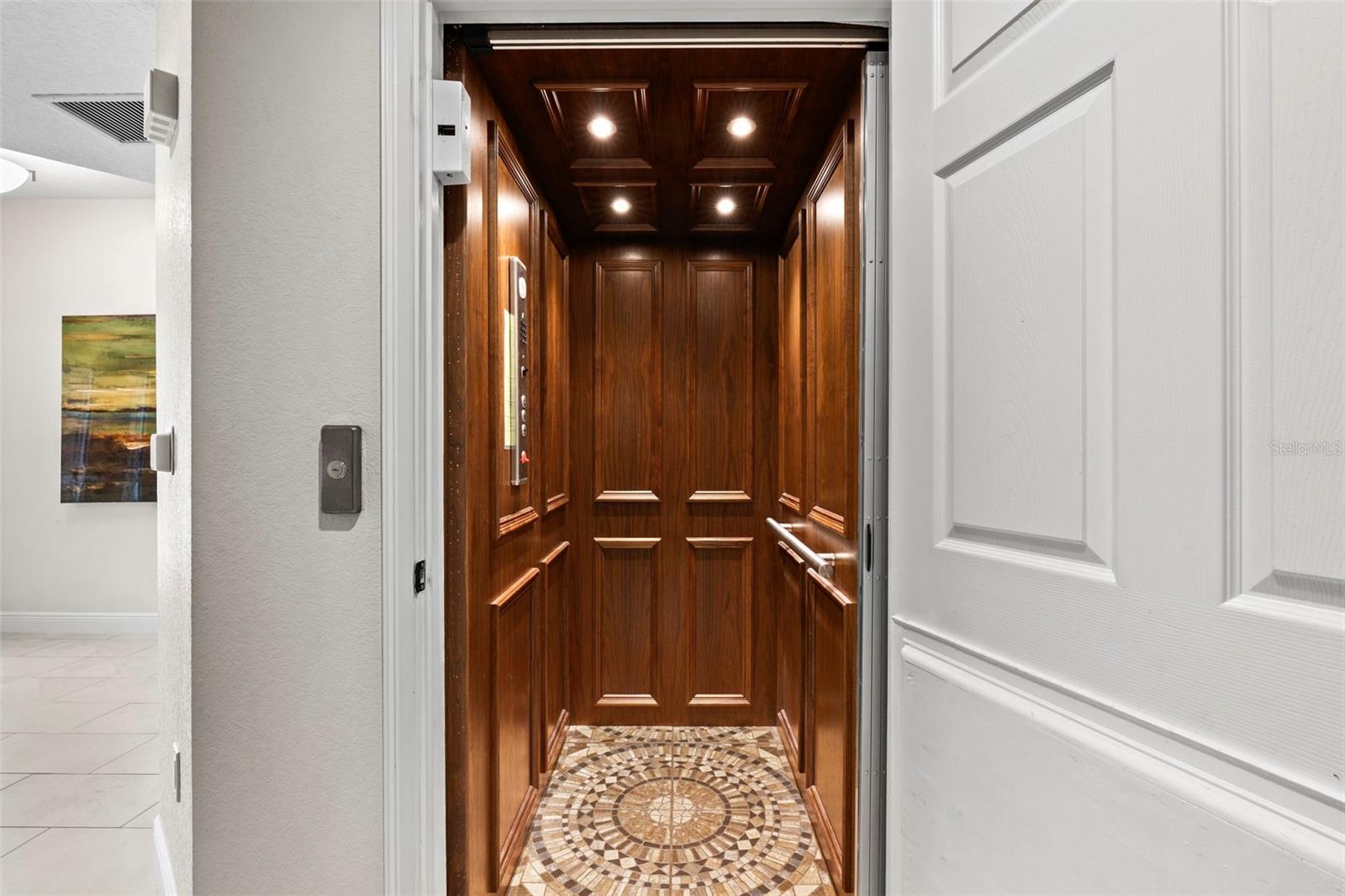 771 DATE PALM LN, ST PETERSBURG, FL — photo 20