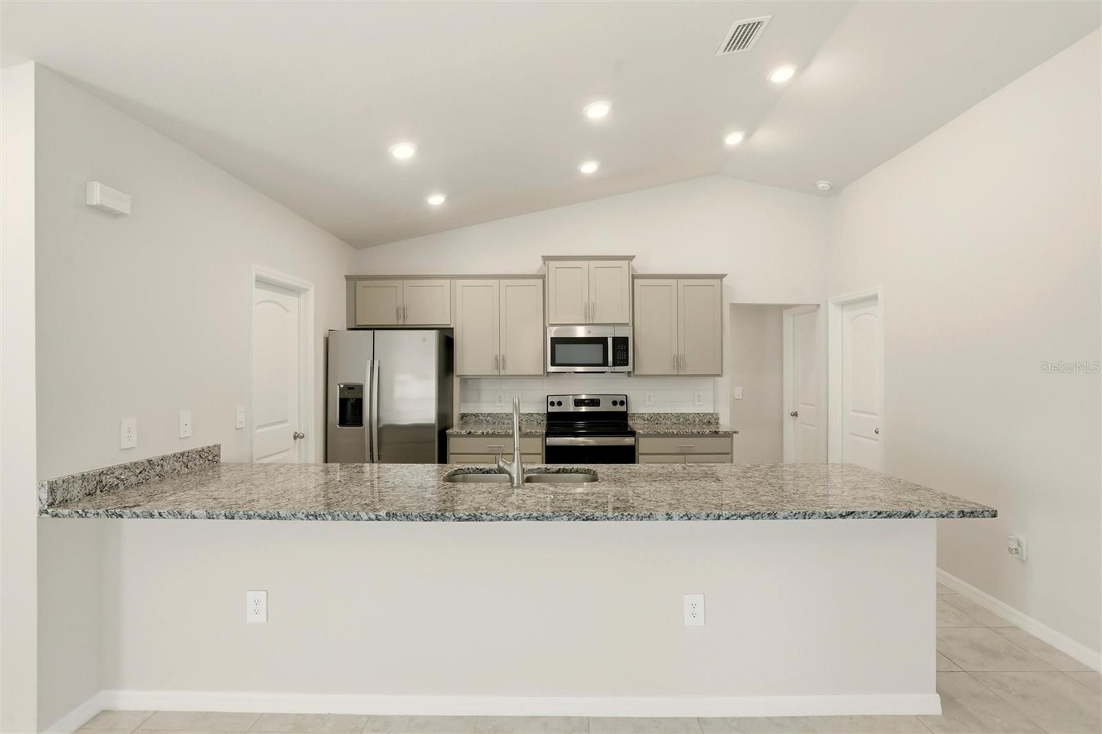 3600 NE 20TH PL, CAPE CORAL, FL — photo 10