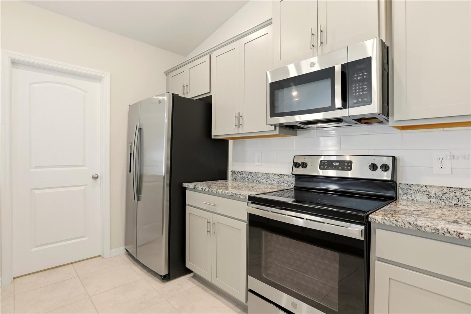 3600 NE 20TH PL, CAPE CORAL, FL — photo 14