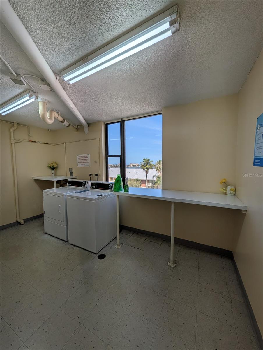 255 DOLPHIN PT #505, CLEARWATER BEACH, FL — photo 28