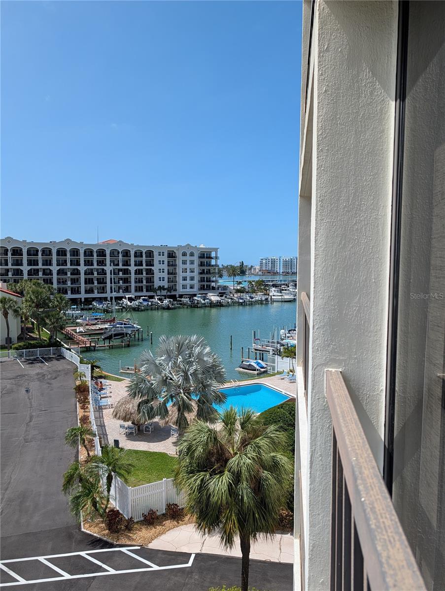 255 DOLPHIN PT #505, CLEARWATER BEACH, FL — photo 34