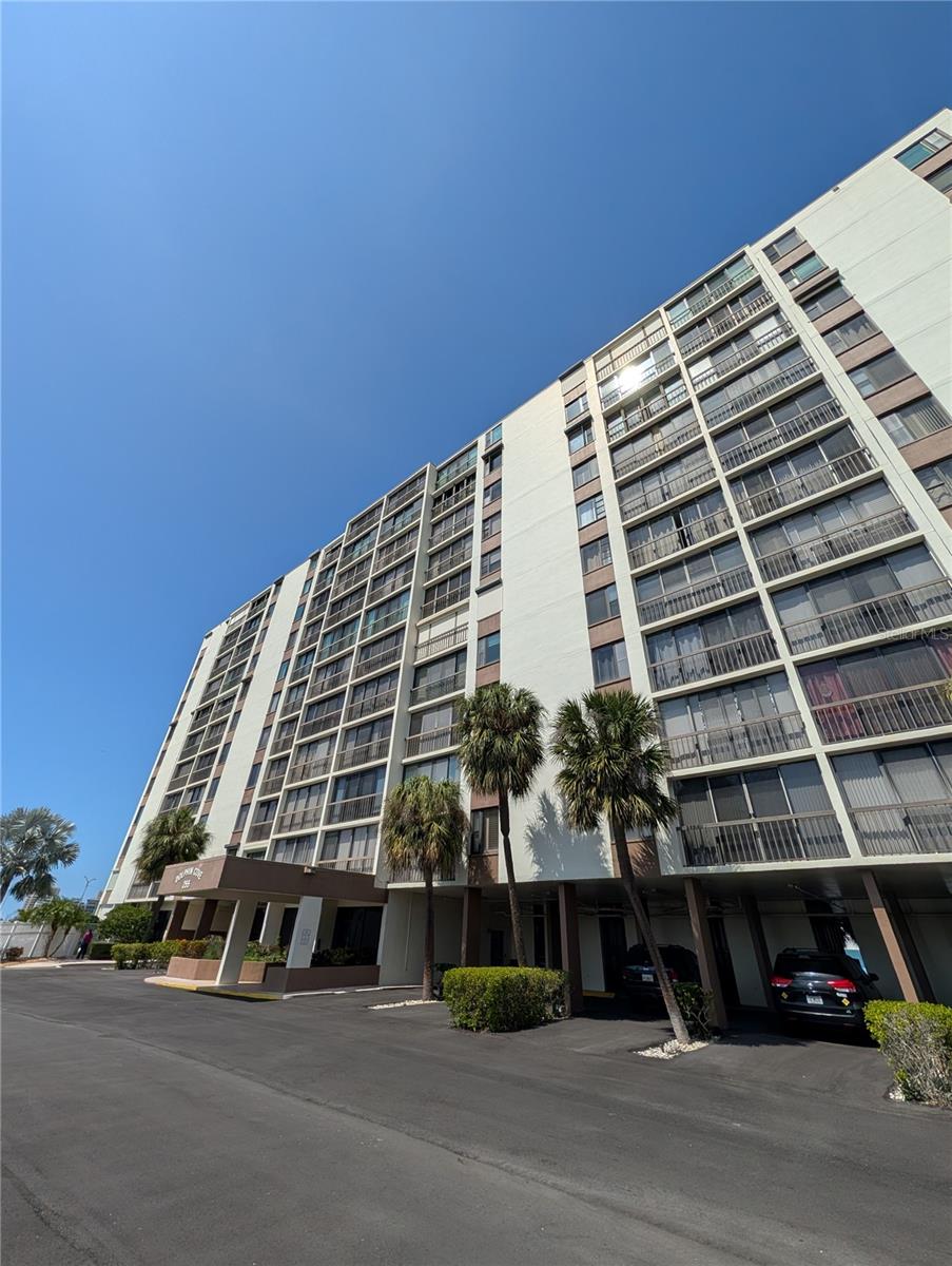255 DOLPHIN PT #505, CLEARWATER BEACH, FL — photo 81
