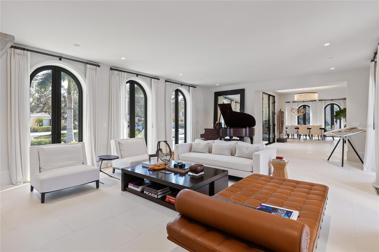 416 BRIGHTWATERS BLVD NE, ST PETERSBURG, FL — photo 8