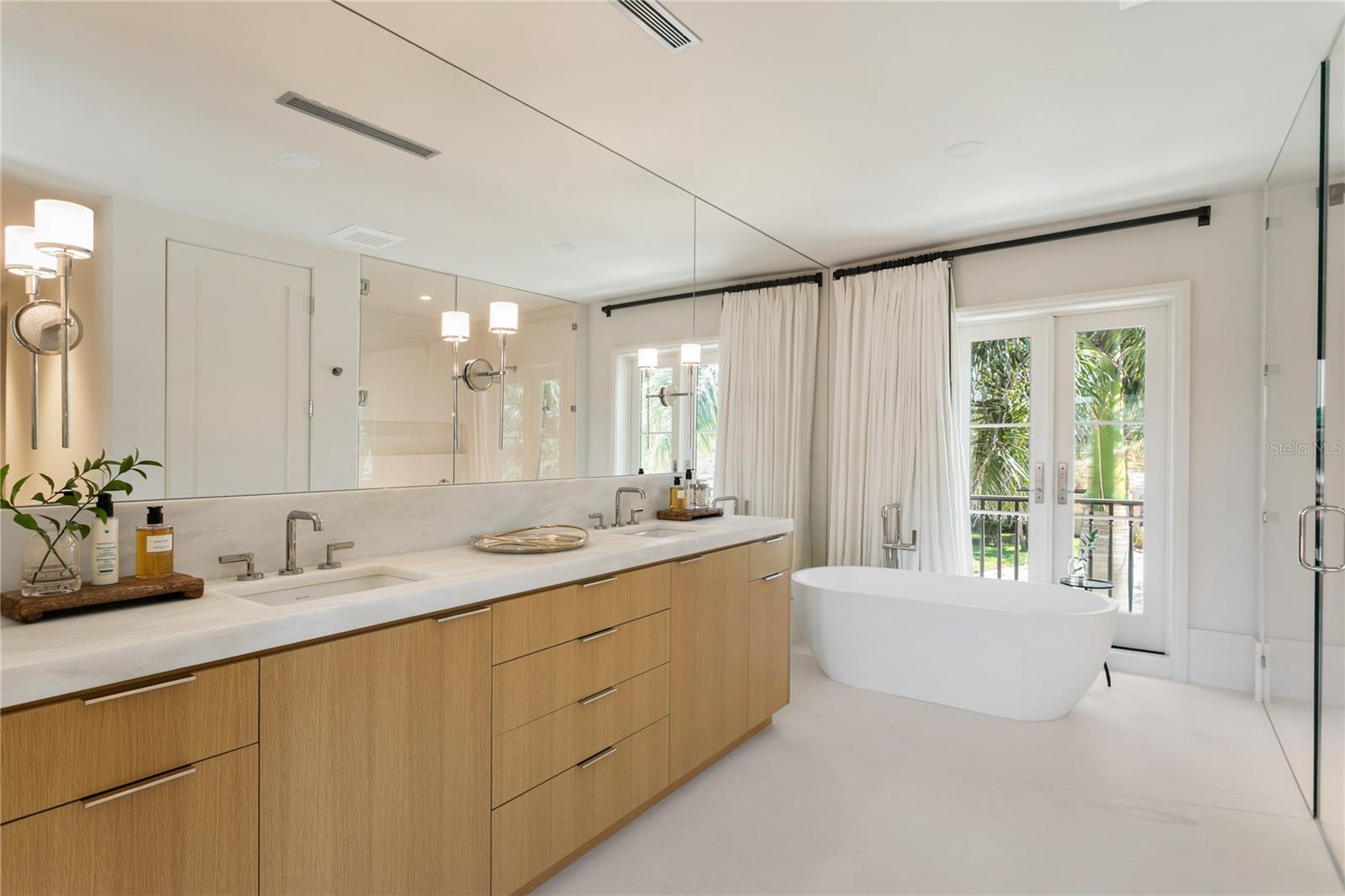 416 BRIGHTWATERS BLVD NE, ST PETERSBURG, FL — photo 28