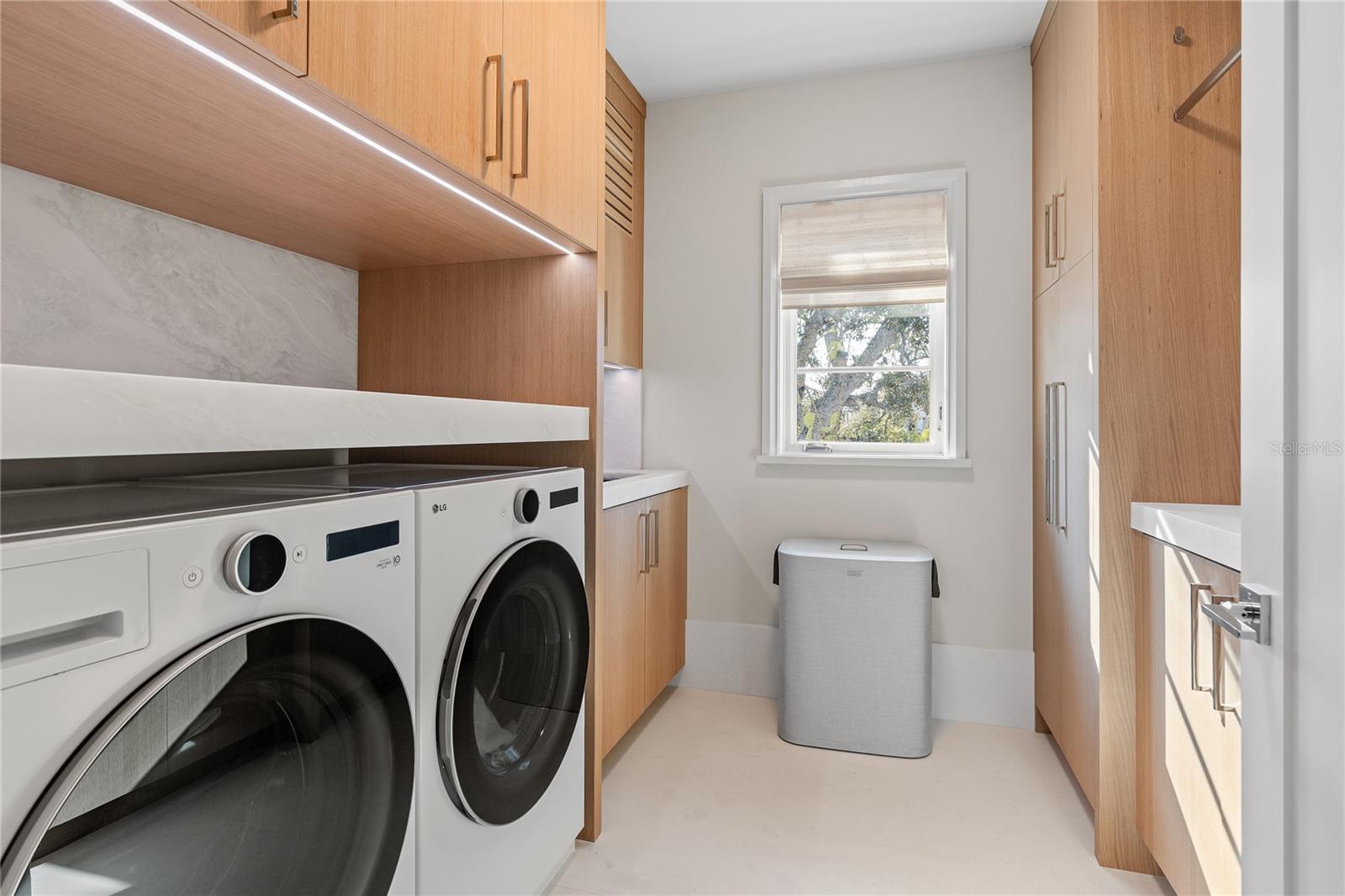 416 BRIGHTWATERS BLVD NE, ST PETERSBURG, FL — photo 35