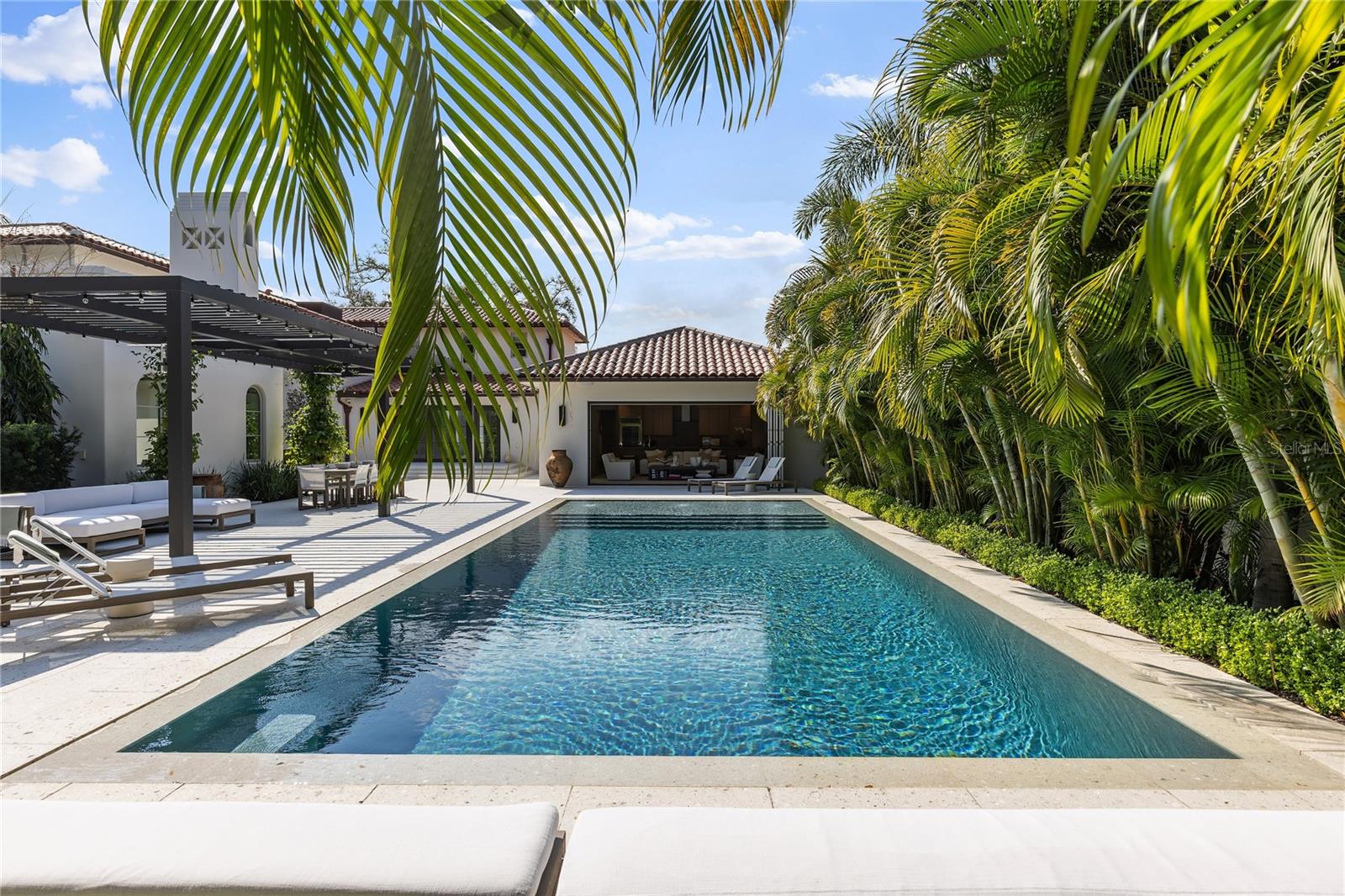 416 BRIGHTWATERS BLVD NE, ST PETERSBURG, FL — photo 39