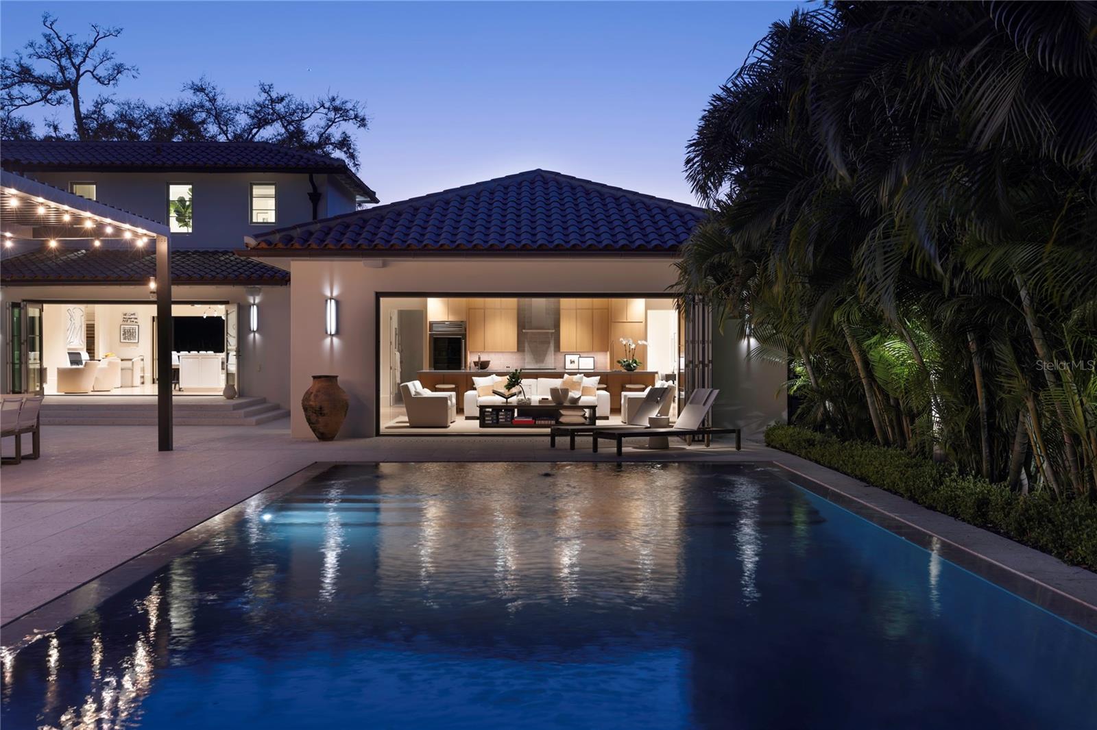 416 BRIGHTWATERS BLVD NE, ST PETERSBURG, FL — photo 51