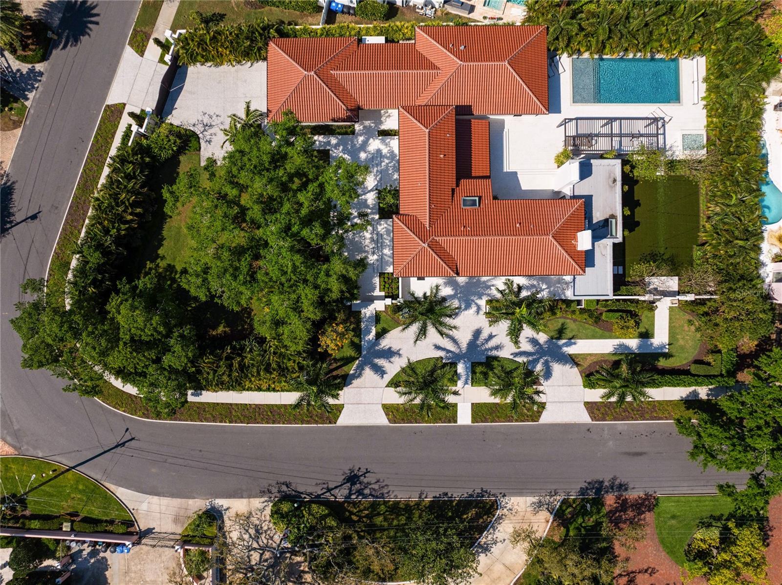416 BRIGHTWATERS BLVD NE, ST PETERSBURG, FL — photo 60