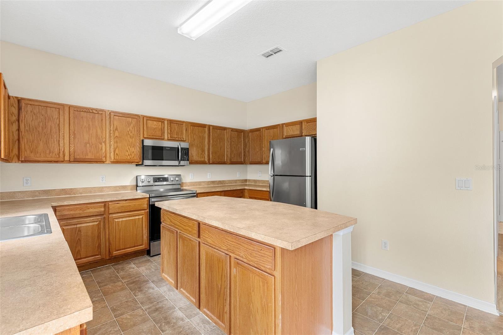13616 HIDDEN FOREST CIR, ORLANDO, FL — photo 19