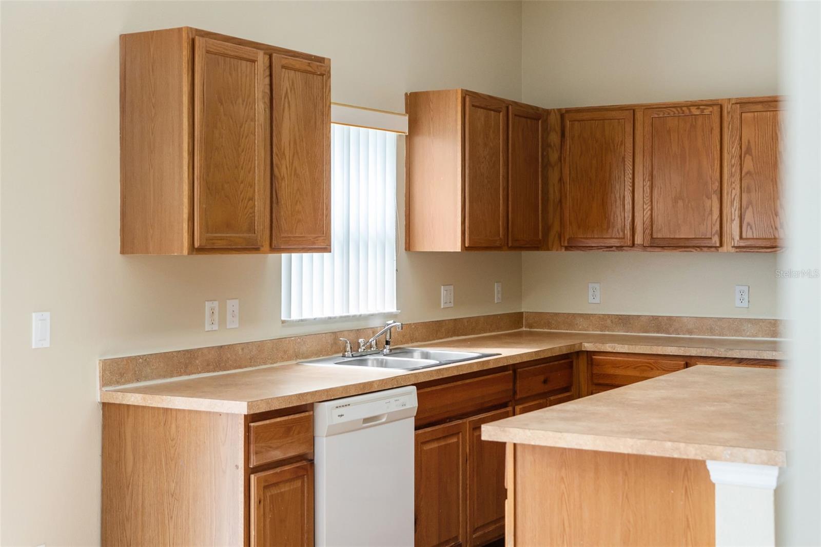 13616 HIDDEN FOREST CIR, ORLANDO, FL — photo 48