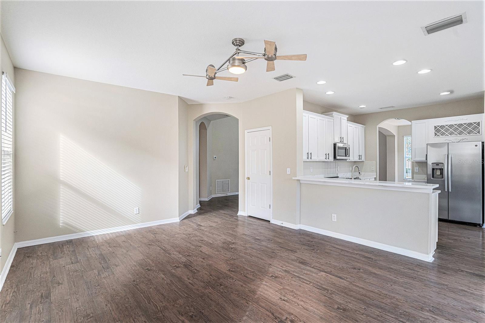 8602 SANDY PLAINS DR, RIVERVIEW, FL — photo 27
