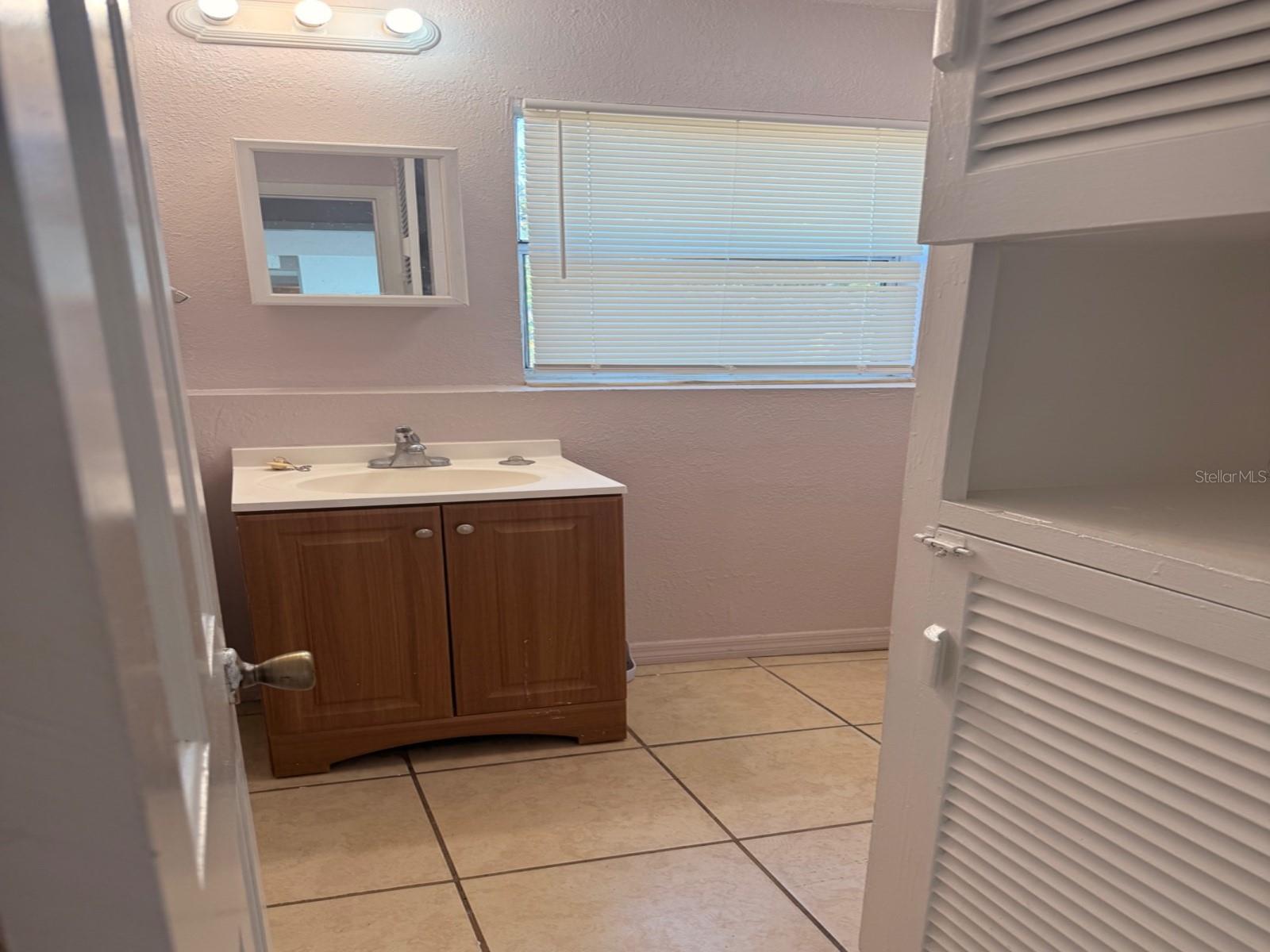 1327 43RD ST S, ST PETERSBURG, FL — photo 8